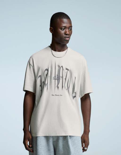 Bershka - T-shirt a maniche corte color cammello con stampa