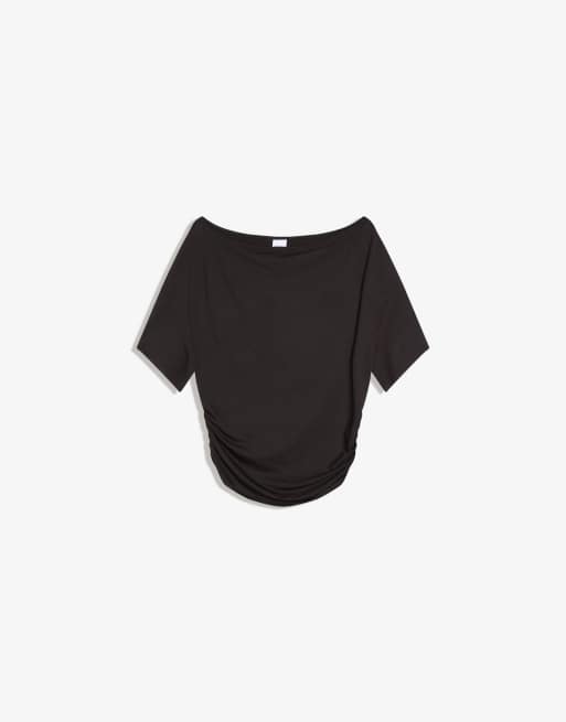 Bershka - T-shirt a maniche corte nera con stampa asimmetrica, 5 di 6