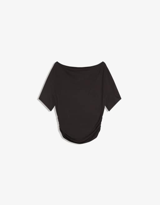 Bershka - T-shirt a maniche corte nera con stampa asimmetrica, 6 di 6