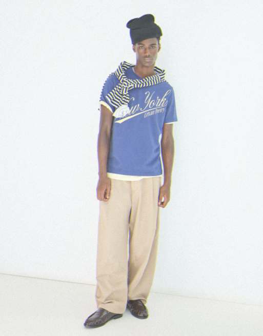 Bershka T-shirt a maniche corte regular con stampa blu, 2 di 6