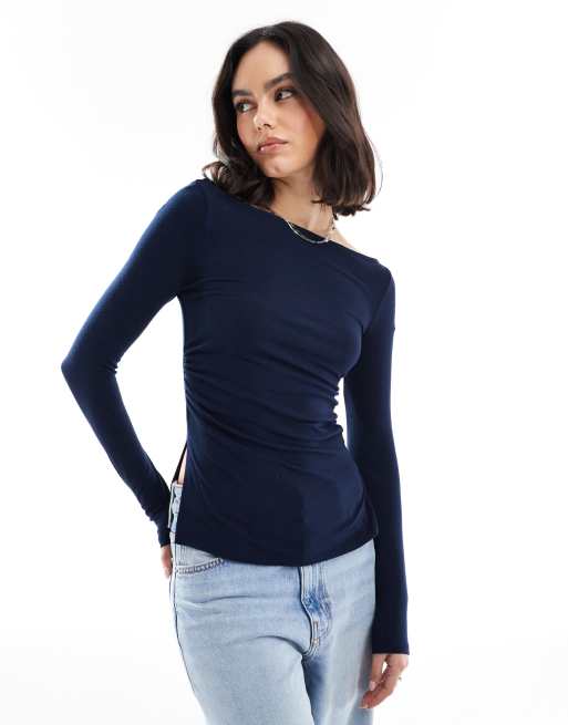 Bershka - T-shirt a maniche lunghe blu navy con arricciatura laterale