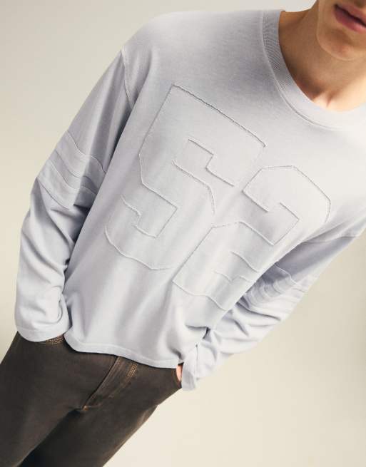 Bershka T-shirt a maniche lunghe con stampa beige, 2 di 6