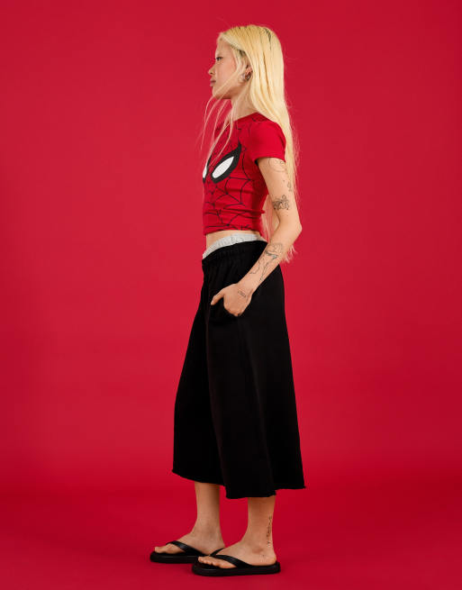 Bershka - T-shirt aderente rossa con stampa di Spiderman, 2 di 5
