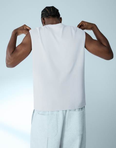 Bershka - T-shirt basic senza maniche color pietra - view 1