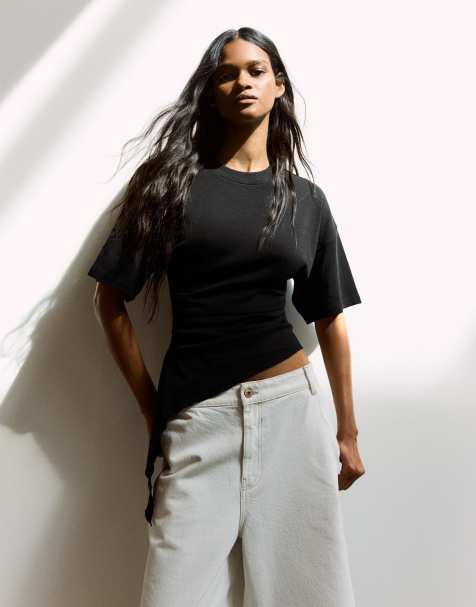 Bershka - T-shirt froncé à manches courtes - Noir - view 1