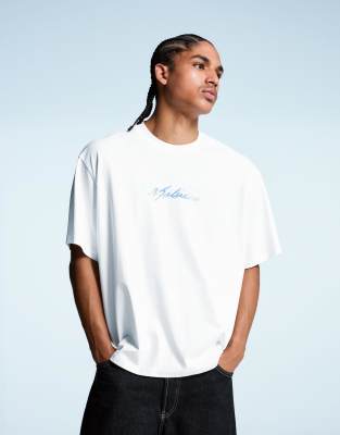 Bershka - T-shirt imprimé à manches courtes - Blanc