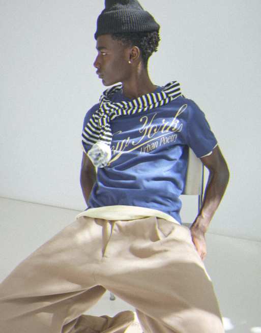 Bershka t-shirt imprimé à manches courtes regular bleu, 3 de 6