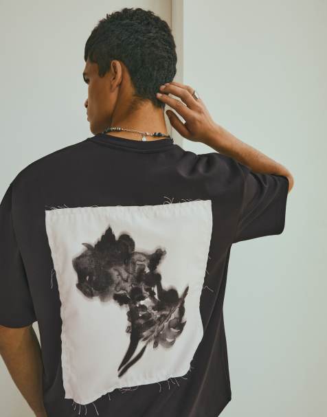 Bershka - T-shirt in jersey interlock nera con stampa - view 1