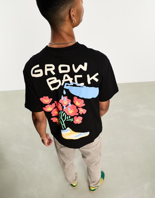 Bershka – T-Shirt in Schwarz mit Blumenprint am Rücken, 4 von 4