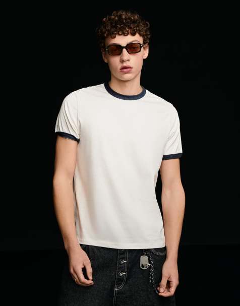 Bershka – T-Shirt in Weiß mit Kontrast-Saumdetails - view 1