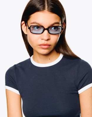 T-shirt Bershka Rouge Et Bleu Marine - Taille XS (34) - Occasion En Très Bon état, Thème Marin