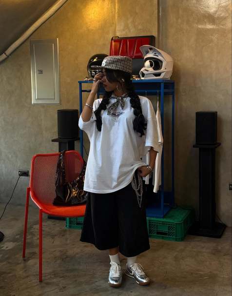 Bershka - T-shirt manches courtes imprimé Billie Eilish - Blanc - view 1