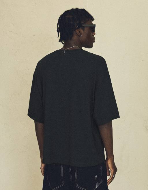 Bershka t-shirt med korta ärmar och patchtryck i mörkgrått, 3 av 5