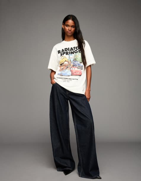 Bershka - T-shirt met autoprint en korte mouwen in wit - view 1