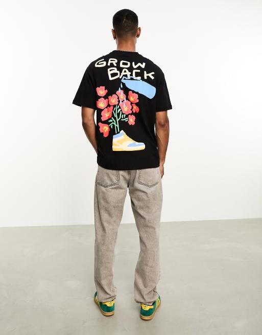 Bershka - T-shirt met bloemenprint op de achterkant in zwart