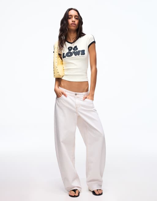 Bershka - T-shirt met korte mouwen en contrastprint in wit, 3 van 4