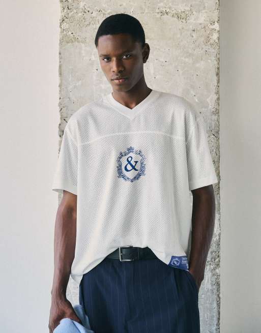 Bershka T-shirt met korte mouwen en technische print in wit, 2 van 5