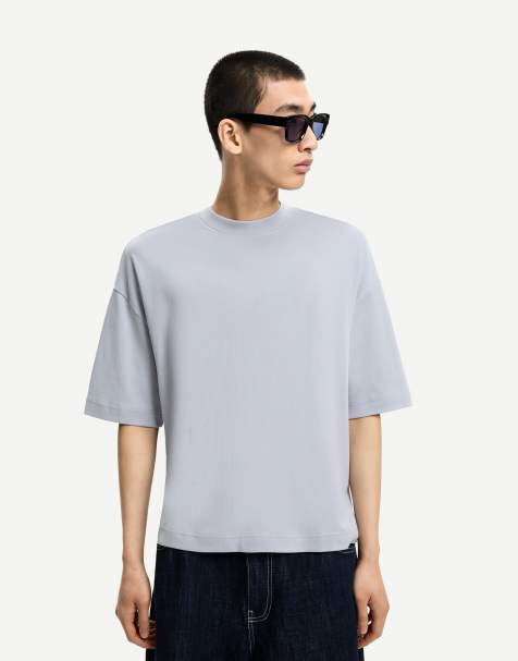 Bershka - T-shirt squadrata a maniche corte blu medio - view 1