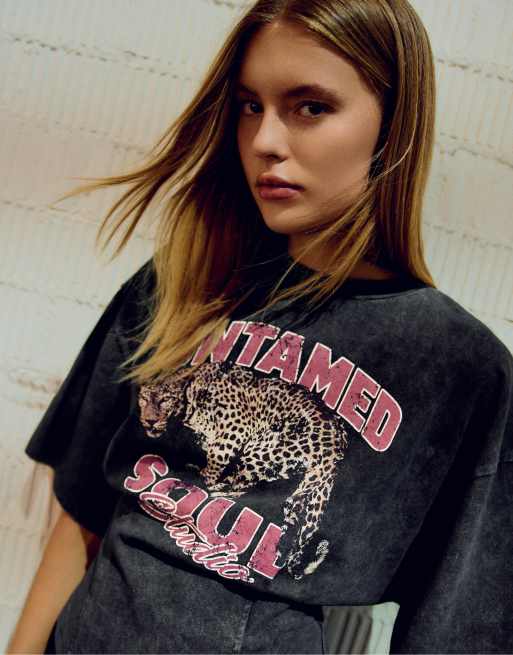 Bershka T-shirt stampata effetto corsetto a maniche corte nera, 4 di 4
