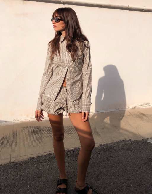Bershka – Tailliertes, langärmliges Hemd in Pastellrosa, 2 von 5