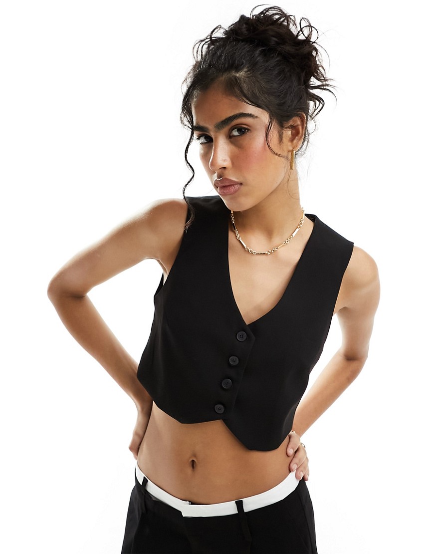 tailored vest in black - part of a set