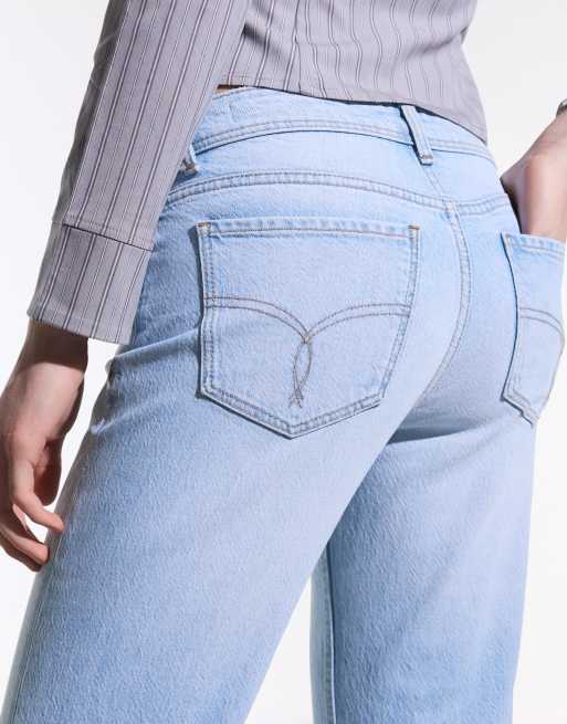 Bershka - Tall - Bootcut jeans met lage taille in lichtblauw, 4 van 4