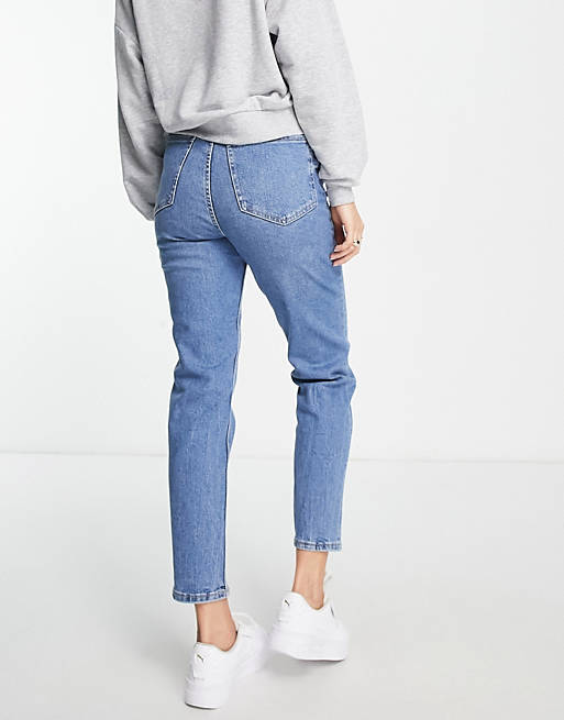 Bershka Tall comfort fit mom jeans in mid blue | ASOS