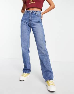 Bershka Tall high waisted dad jean in medium blue | ASOS