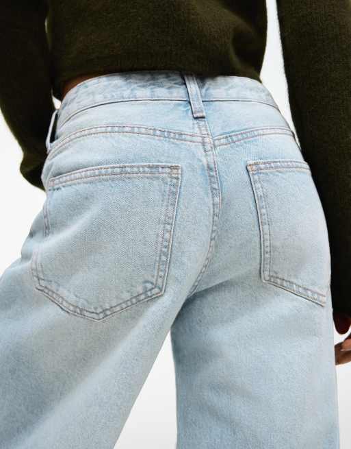 Bershka Tall jeans a vita alta, gamba ampia e dritta in azzurro chiaro, 2 di 5