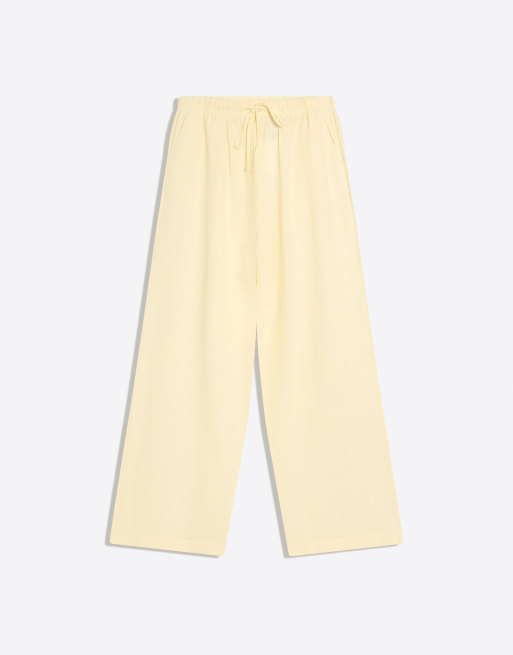 Bershka Tall linen blend trousers with an elasticated waistband in yellow, 4 of 4