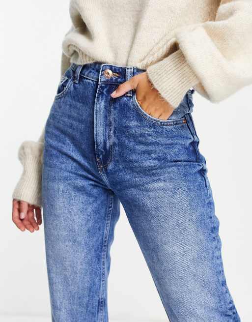 Bershka Tall mom jeans in vintage blue, 3 of 4