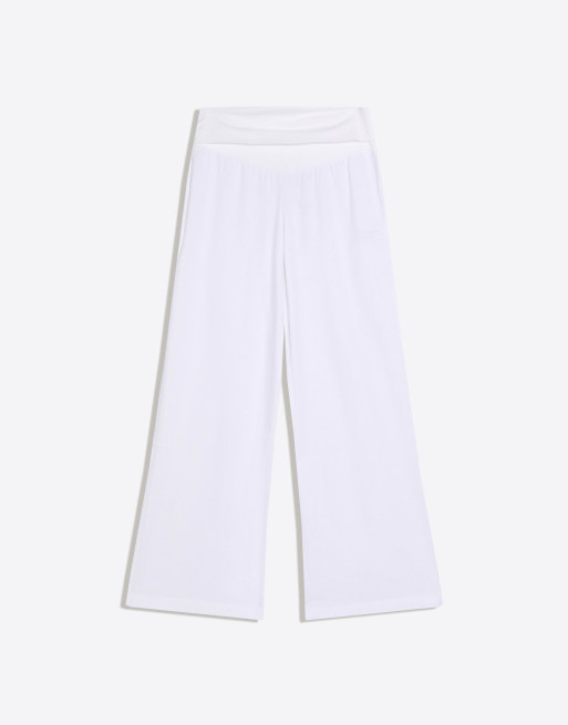 Bershka Tall - Pantaloni bianchi con risvolto in vita, 4 di 4