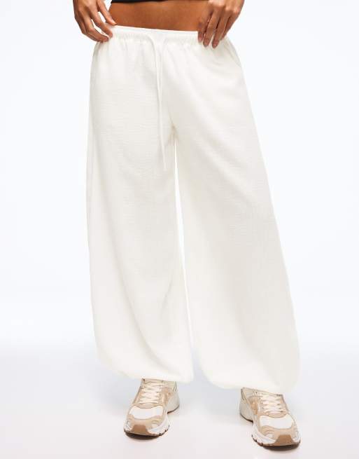 Bershka Tall rustic sarouel trousers in white, 2 of 3