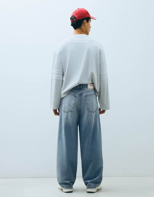 Bershka Tall super baggy jeans in mid blue, 3 of 5