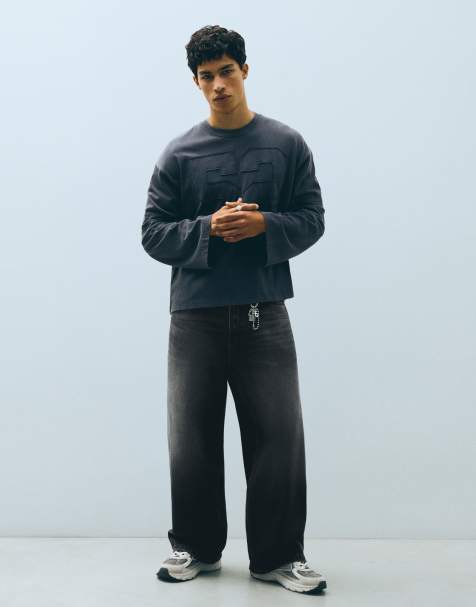 Bershka Tall super baggy jeans in zwart - view 1
