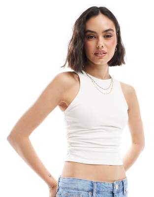 Bershka - Tanktop in Weiß mit seitlicher Raffung