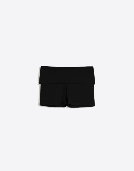 Bershka - Technische bermudashorts met omgeslagen tailleband in zwart, 4 van 4