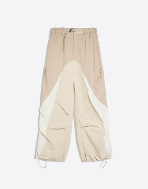Bershka technische nylon broek in ecru, 6 van 6