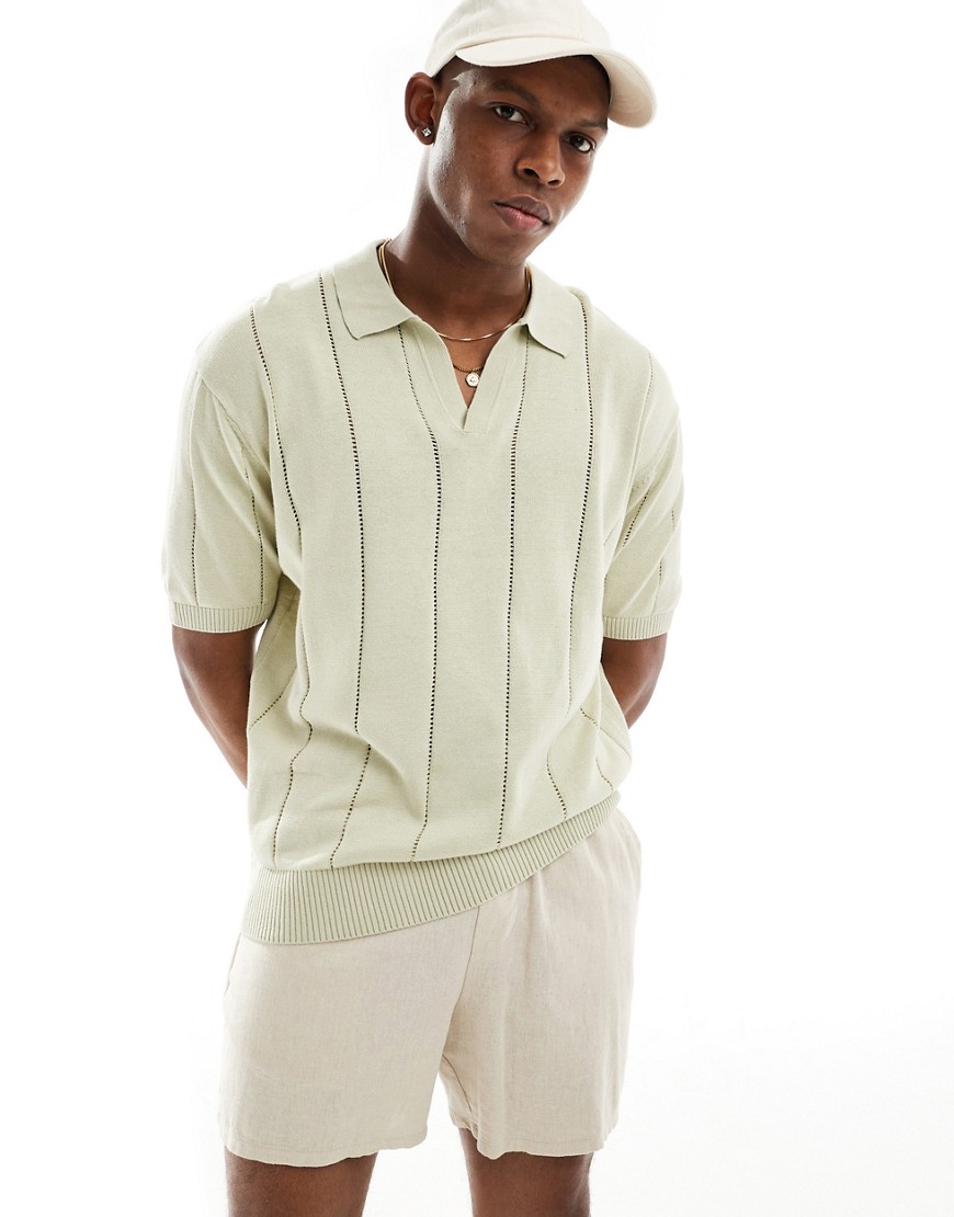 textured knit polo shirt in sage-Green