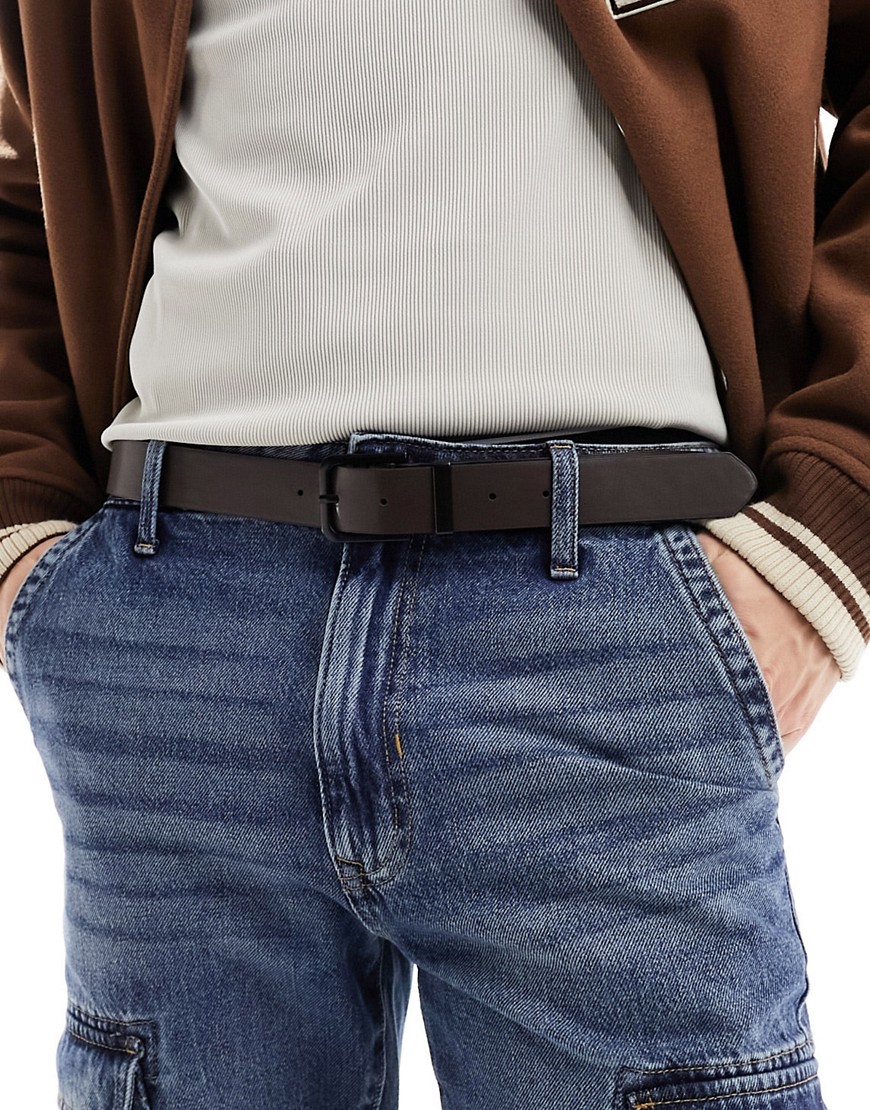 thin belt in brown