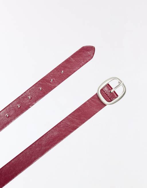 Bershka Thin faux leather belt in burgundy, 3 of 5
