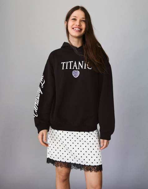 Bershka Titanic print hooded sweatshirt in black - view 1