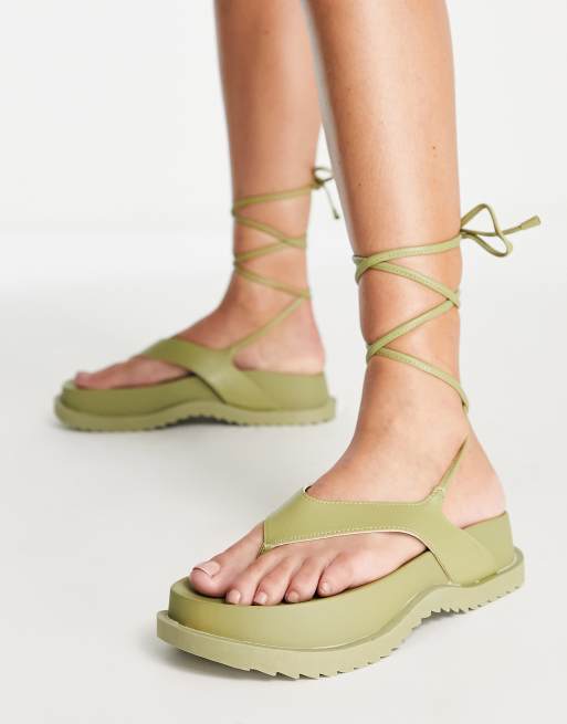 Bershka Tongs chunky avec bride cheville Kaki