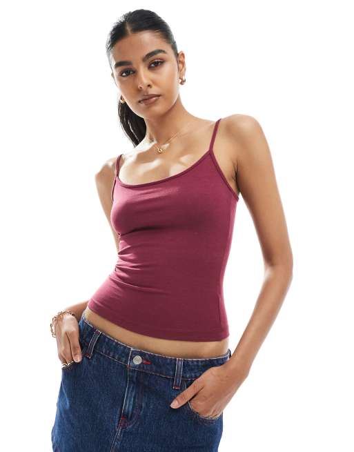 Bershka - Top à encolure dégagée et bords contrastants - Bordeaux