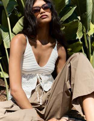 Bershka - Top au crochet - Blanc