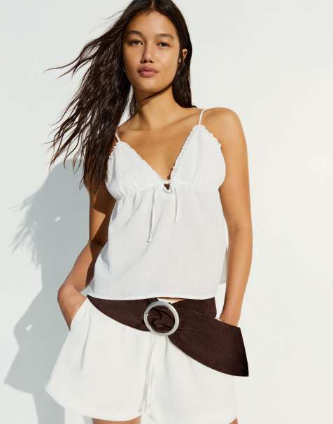Bershka - Top bianco con volant e spalline sottili - view 1