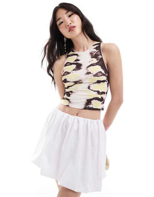 Bershka - Top con scollo a vogatore con stampa marrone cioccolato e beige