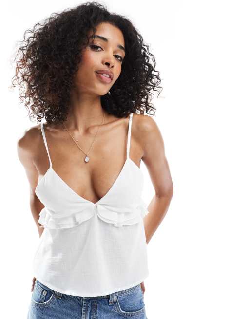 Bershka - Top in lino bianco con spalline sottili e volant