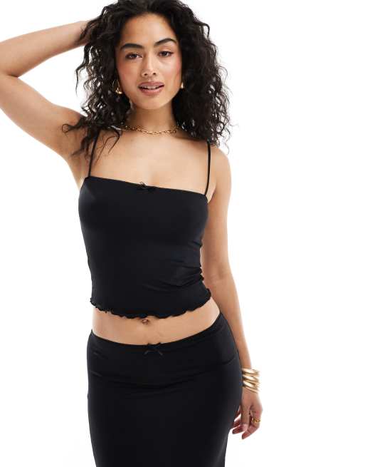 Bershka - Top met contrasterende rand met strikje en smalle bandjes in zwart, deel van co-ord set