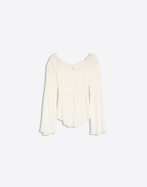 Bershka top met lange mouwen en bardothalslijn in ecru, 5 van 5